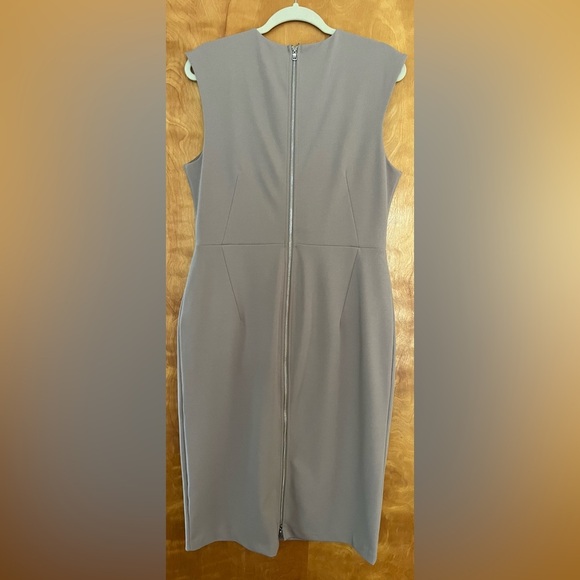 NWOT Express Crew Neck Cap Sleeve Back Zipper Midi Sheath Dress - Picture 3 of 6